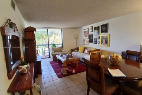 Condominio en venta en Miami, Florida, 2 dormitorios, 86.96 m2 № 2045742 - foto 11