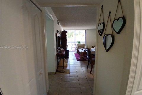 Condominio en venta en Miami, Florida, 2 dormitorios, 86.96 m2 № 2045742 - foto 7