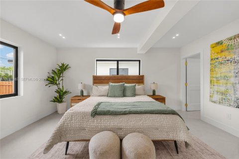 Villa ou maison à vendre à Miami, Floride: 4 chambres, 181.81 m2 № 2365028 - photo 25