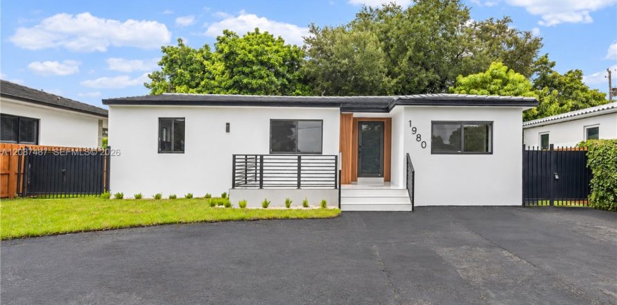 Villa ou maison à Miami, Floride 4 chambres, 181.81 m2 № 2365028