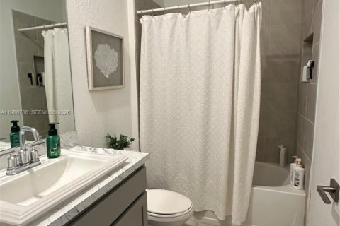 Touwnhouse à vendre à Florida City, Floride: 4 chambres, 157.93 m2 № 2045012 - photo 10