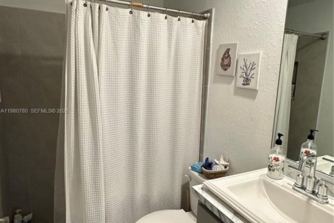 Touwnhouse à vendre à Florida City, Floride: 4 chambres, 157.93 m2 № 2045012 - photo 12