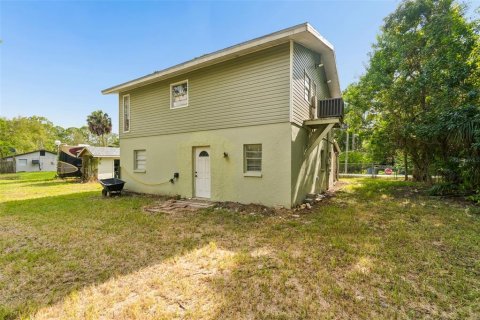 House in Aripeka, Florida 3 bedrooms, 167.22 sq.m. № 2287152 - photo 26