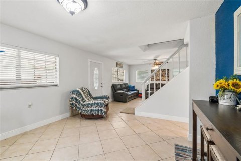 House in Aripeka, Florida 3 bedrooms, 167.22 sq.m. № 2287152 - photo 8