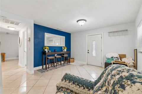 House in Aripeka, Florida 3 bedrooms, 167.22 sq.m. № 2287152 - photo 4