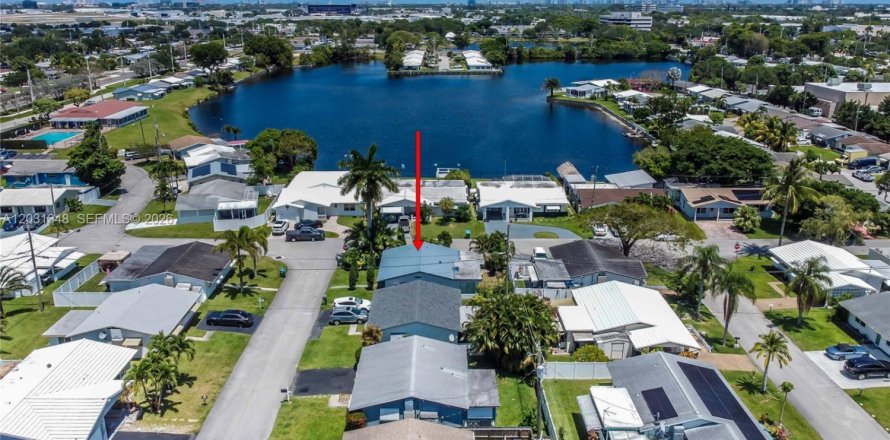 Villa ou maison à Tamarac, Floride 2 chambres, 95.32 m2 № 2172403