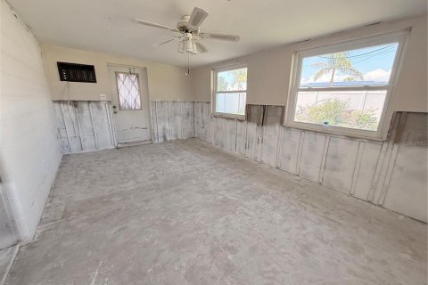 Casa en venta en Saint Pete Beach, Florida, 3 dormitorios, 154.22 m2 № 1906551 - foto 16