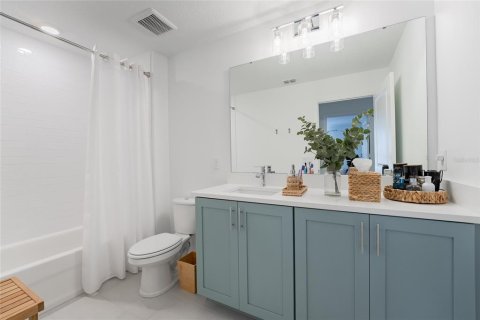 Casa en venta en Minneola, Florida, 5 dormitorios, 261.15 m2 № 1566977 - foto 16