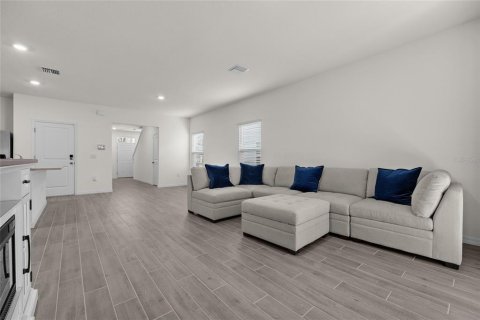 Casa en venta en Gainesville, Florida, 5 dormitorios, 220.18 m2 № 1520522 - foto 7