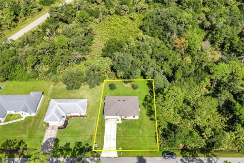 House in North Port, Florida 3 bedrooms, 118.36 sq.m. № 1886790 - photo 6