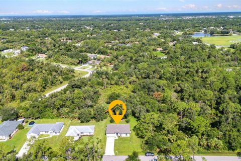 House in North Port, Florida 3 bedrooms, 118.36 sq.m. № 1886790 - photo 7