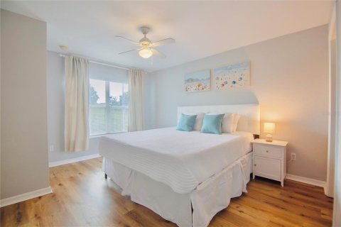 Adosado en venta en Kissimmee, Florida, 4 dormitorios, 136.57 m2 № 1900855 - foto 11