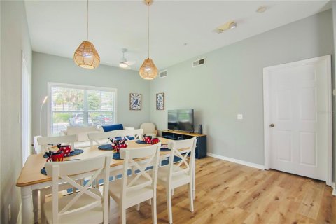 Adosado en venta en Kissimmee, Florida, 4 dormitorios, 136.57 m2 № 1900855 - foto 2