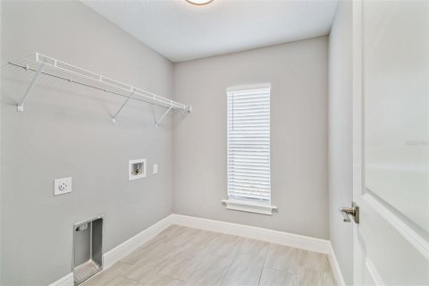 Casa en venta en Lutz, Florida, 4 dormitorios, 205.78 m2 № 1876336 - foto 17