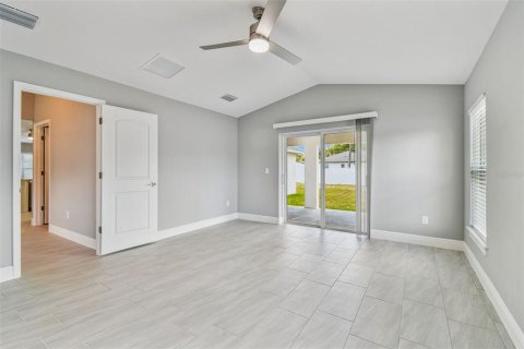 Casa en venta en Lutz, Florida, 4 dormitorios, 205.78 m2 № 1876336 - foto 18
