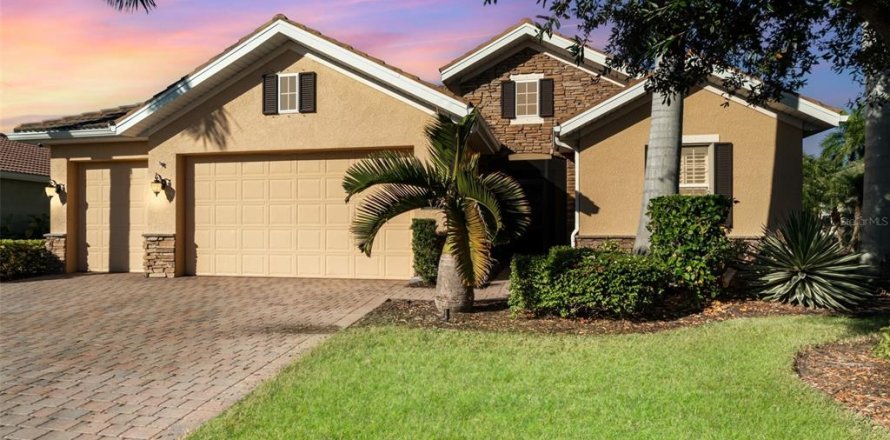 Casa en North Fort Myers, Florida 3 dormitorios, 330.36 m2 № 2437173