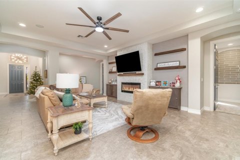 Casa en venta en North Fort Myers, Florida, 3 dormitorios, 330.36 m2 № 2437173 - foto 10