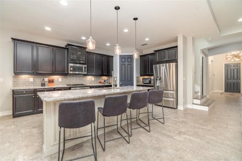 Casa en venta en North Fort Myers, Florida, 3 dormitorios, 330.36 m2 № 2437173 - foto 5