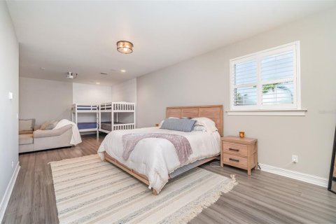 Casa en venta en North Fort Myers, Florida, 3 dormitorios, 330.36 m2 № 2437173 - foto 26
