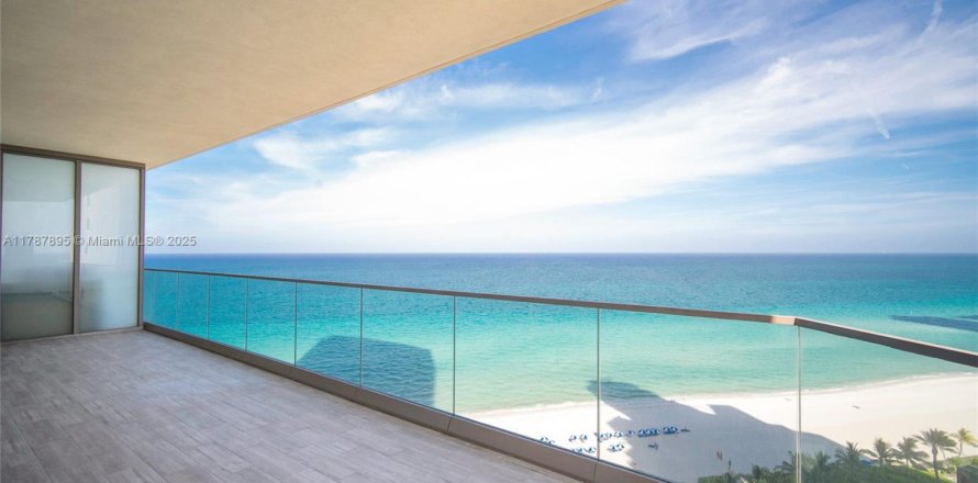 Condo à Sunny Isles Beach, Floride, 2 chambres № 1864304