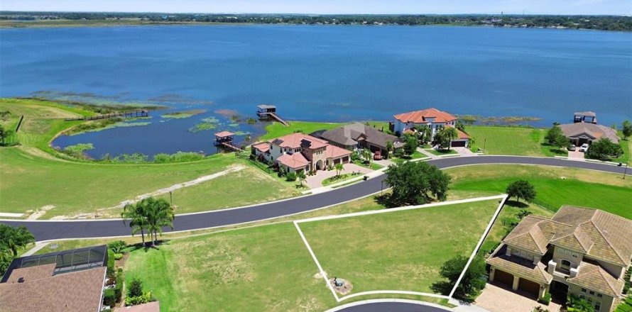 Terreno en Lake Alfred, Florida № 1642135