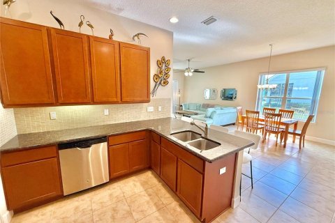 Adosado en venta en Ormond Beach, Florida, 2 dormitorios, 140.28 m2 № 1525696 - foto 12