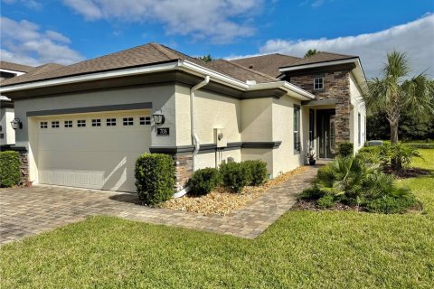 Adosado en venta en Ormond Beach, Florida, 2 dormitorios, 140.28 m2 № 1525696 - foto 1