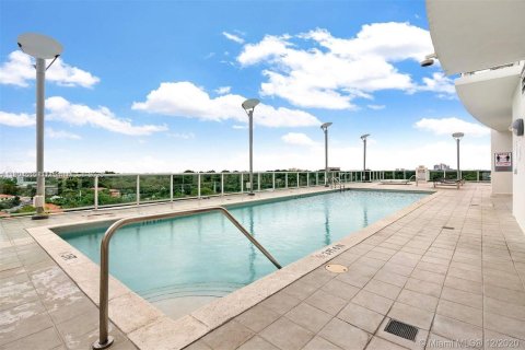 Снять в аренду кондоминиум в Майами, Флорида 1 спальня, 64.47м2, № 1956793 - фото 9