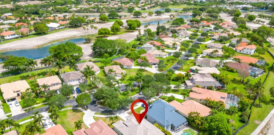 House in Homestead, Florida 4 bedrooms, 195 sq.m. № 1869905