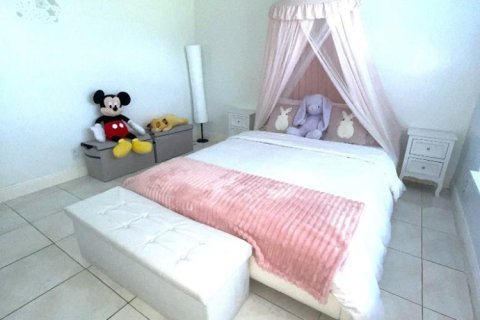 House in Wellington, Florida 4 bedrooms, 191.1 sq.m. № 2169806 - photo 25