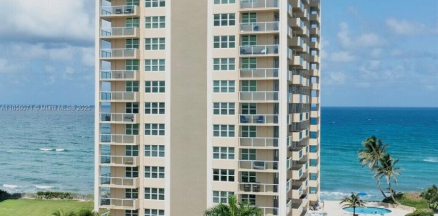 Condo à Riviera Beach, Floride, 2 chambres № 1882521