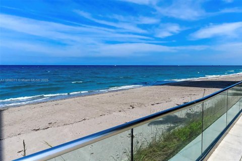 Copropriété à louer à Riviera Beach, Floride: 2 chambres, 130.06 m2 № 1882521 - photo 3