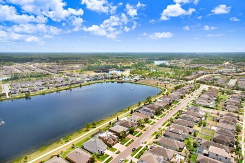 Casa en venta en Lutz, Florida, 5 dormitorios, 308.06 m2 № 1653880 - foto 8