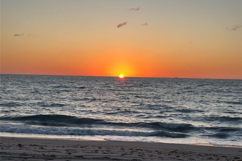 Condominio en alquiler en Pompano Beach, Florida, 2 dormitorios, 99.41 m2 № 2155135 - foto 10