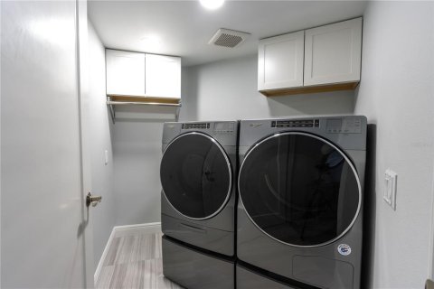 Condominio en venta en Clearwater, Florida, 2 dormitorios, 124.95 m2 № 1898499 - foto 26