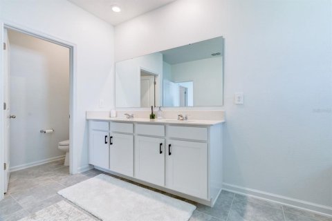 Townhouse in Davenport, Florida 3 bedrooms, 183.76 sq.m. № 1773423 - photo 24