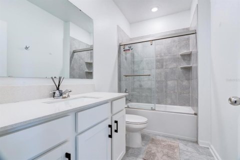 Townhouse in Davenport, Florida 3 bedrooms, 183.76 sq.m. № 1773423 - photo 19