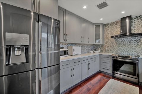 Villa ou maison à louer à Miami, Floride: 3 chambres, 149.2 m2 № 1969257 - photo 14