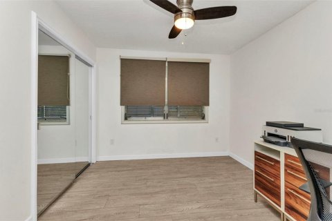 House in Punta Gorda, Florida 3 bedrooms, 125.98 sq.m. № 1634438 - photo 30