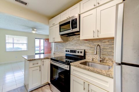 Apartamento en alquiler en Ormond Beach, Florida, 2 dormitorios, 62.71 m2 № 2200683 - foto 7