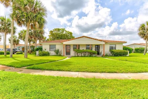Apartment in Ormond Beach, Florida 2 bedrooms, 62.71 sq.m. № 2200683
