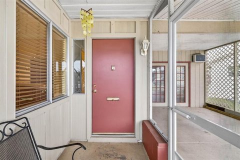 Villa ou maison à vendre à Sun City Center, Floride: 2 chambres, 129.88 m2 № 1911974 - photo 5