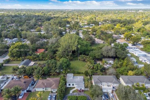 Casa en venta en Miami, Florida, 3 dormitorios, 154.4 m2 № 2062266 - foto 28