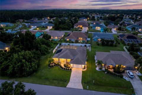 Casa en venta en Port Charlotte, Florida, 3 dormitorios, 187.38 m2 № 2381230 - foto 15