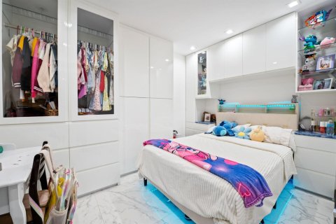 Villa ou maison à vendre à Miami, Floride: 6 chambres, 442.03 m2 № 2146436 - photo 27