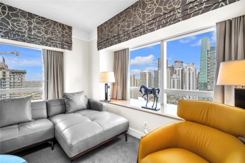 Снять в аренду кондоминиум в Майами, Флорида 2 спальни, 162.3м2, № 2035075 - фото 11