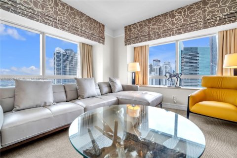 Снять в аренду кондоминиум в Майами, Флорида 2 спальни, 162.3м2, № 2035075 - фото 12