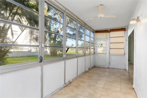 Copropriété à vendre à Lauderdale Lakes, Floride: 2 chambres, 102.38 m2 № 1998819 - photo 22