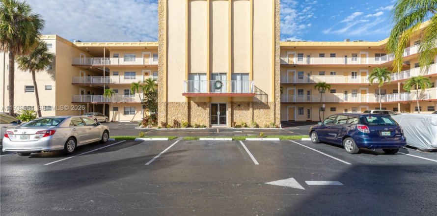 Condo à Lauderdale Lakes, Floride, 2 chambres  № 1998819