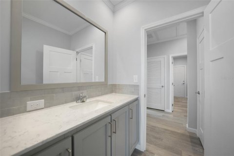 House in Port Charlotte, Florida 3 bedrooms, 167.22 sq.m. № 1410999 - photo 15